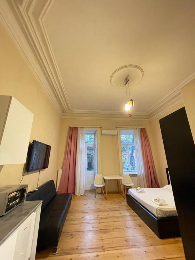 Downtown Room Tbilisi Eksteriør billede
