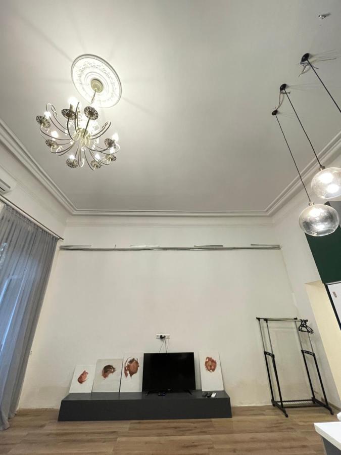 Downtown Room Tbilisi Eksteriør billede