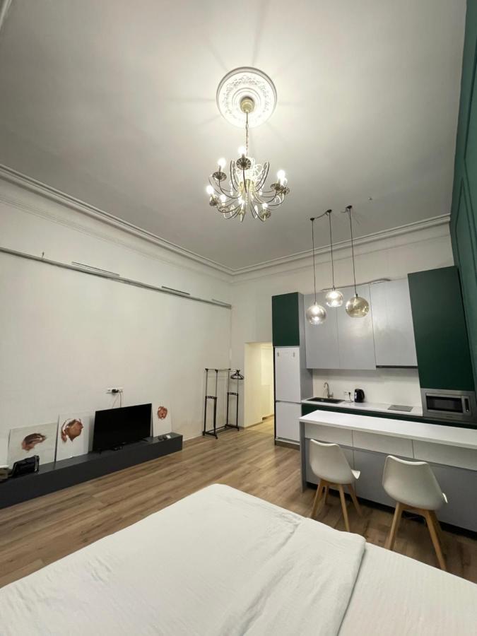 Downtown Room Tbilisi Eksteriør billede