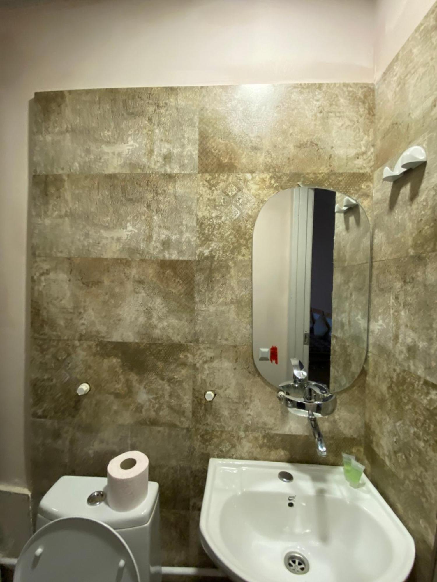 Downtown Room Tbilisi Eksteriør billede